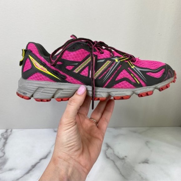 new balance 610v2 women's